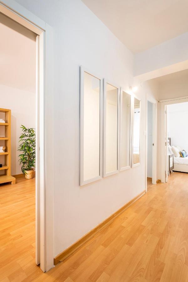 Precioso Piso Moderno: Terraza, A/C, Netflix, Wifi Apartment Valencia Bagian luar foto